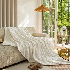 Chăn Flannel chạm khắc